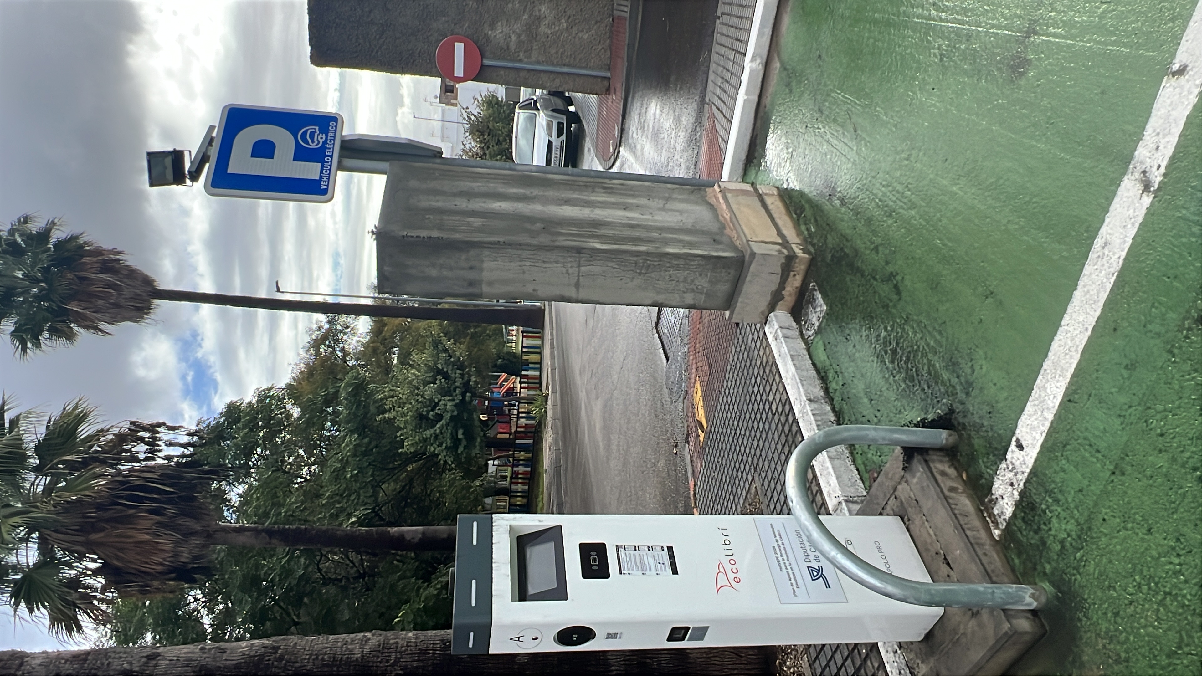 Infraestructura de recarga púbica