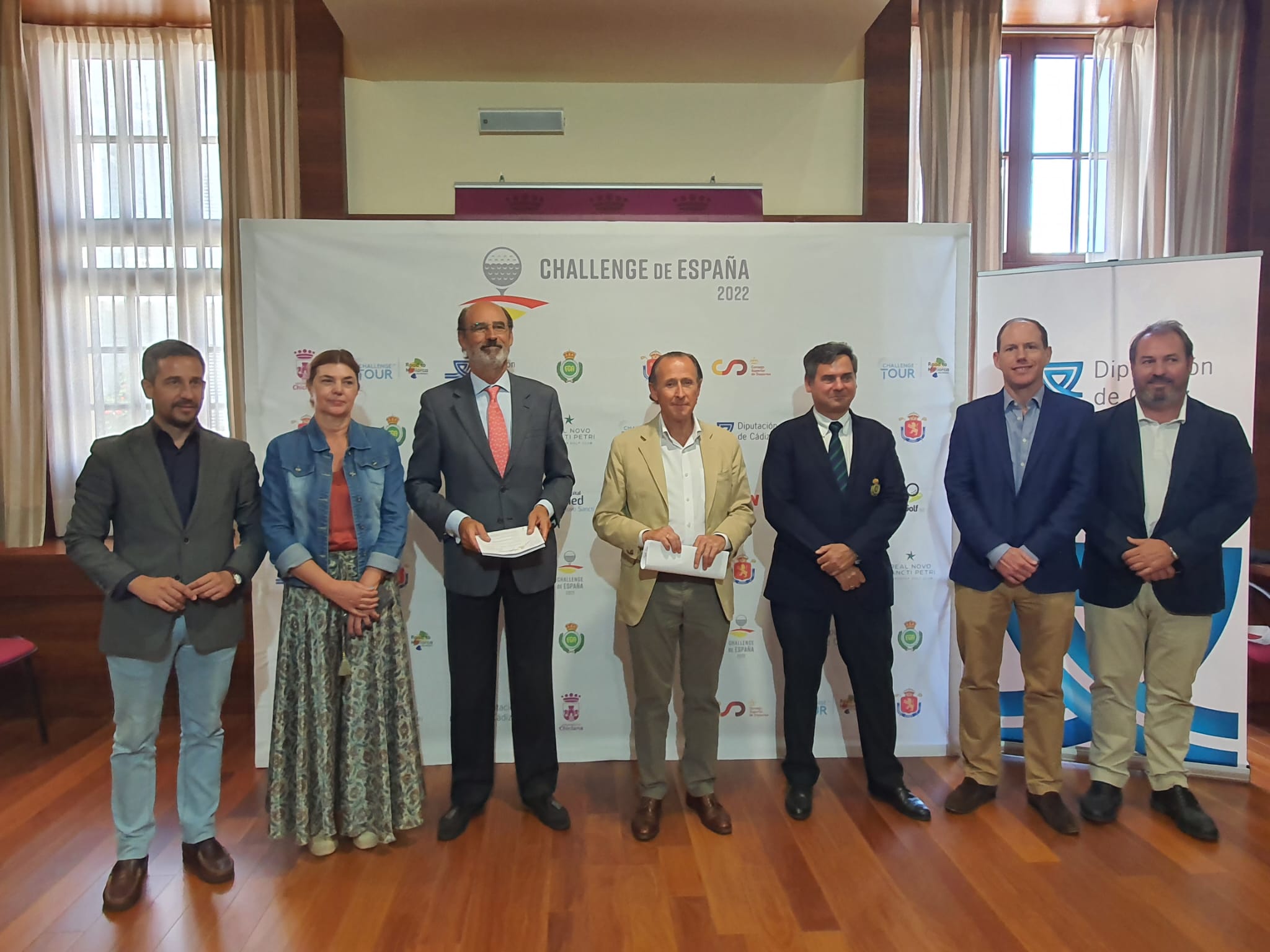 Foto de familia tras la presentación del challenger españa golf 2022