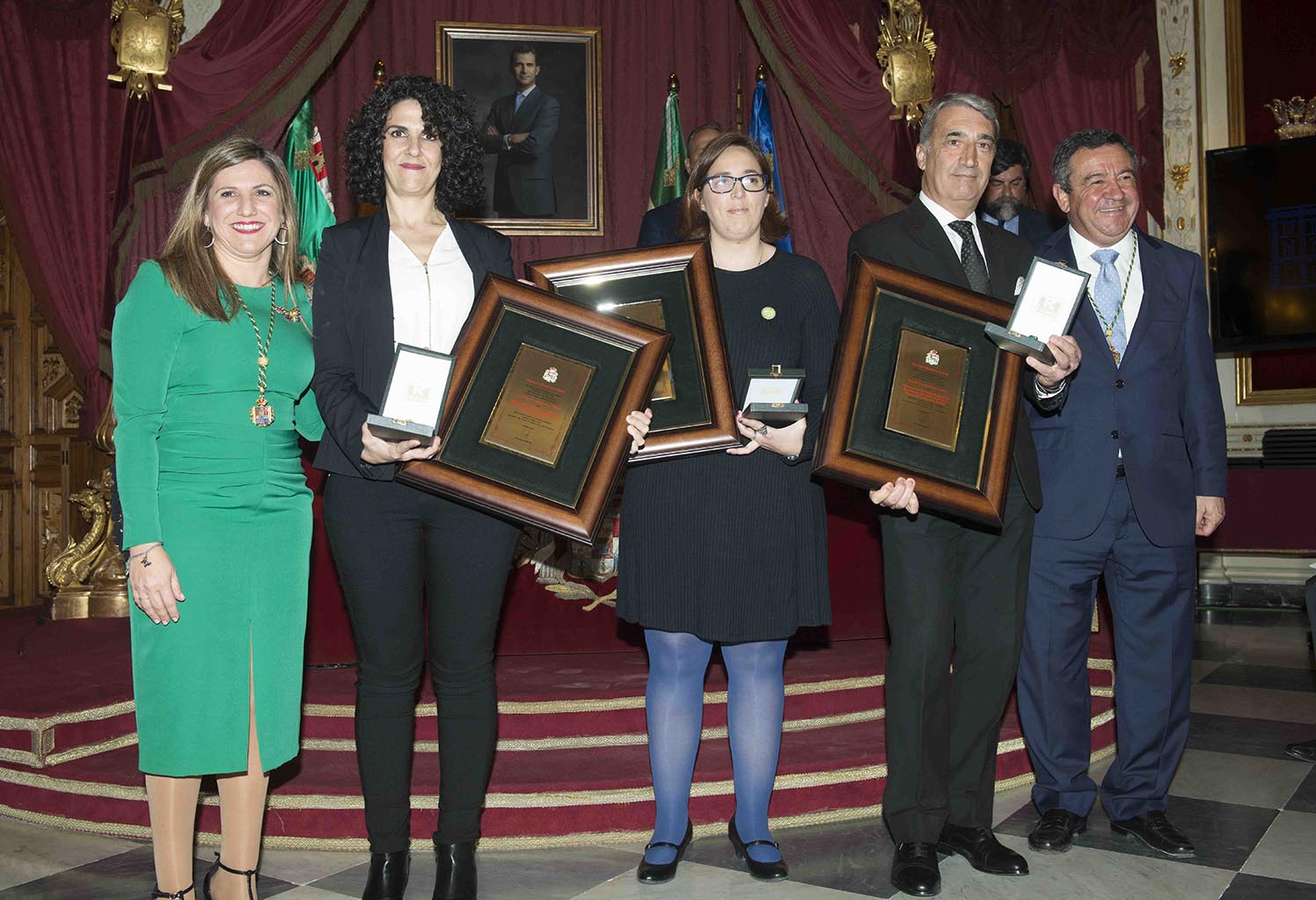 19 M medalla periodistas