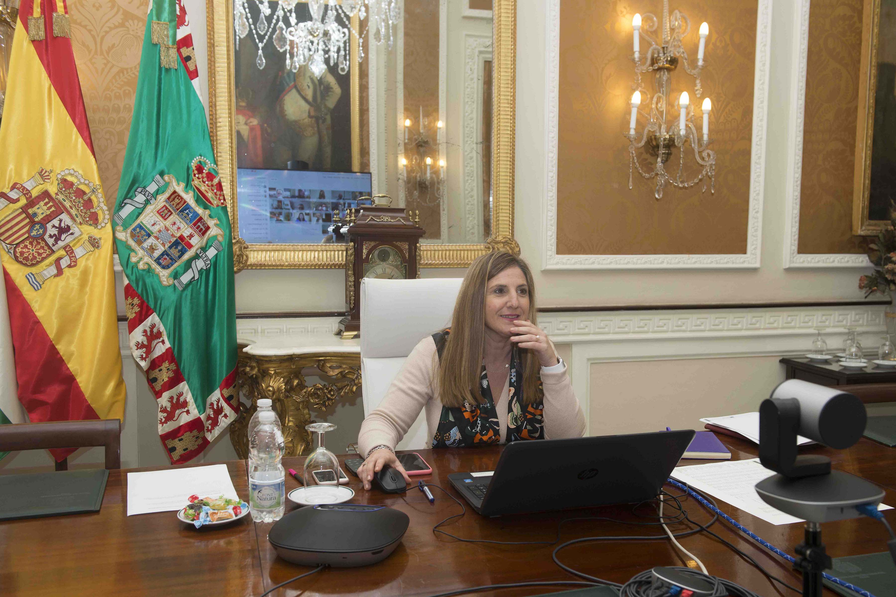 Irene García, con los alcaldes de poblaciones mayores