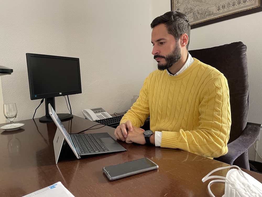 Mario Fernández, en su reunión con UPA-Cádiz