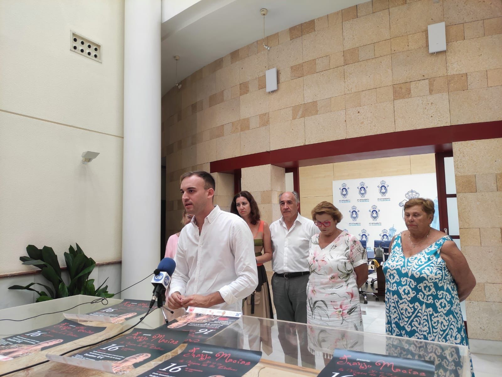 daniel moreno en la presentacion