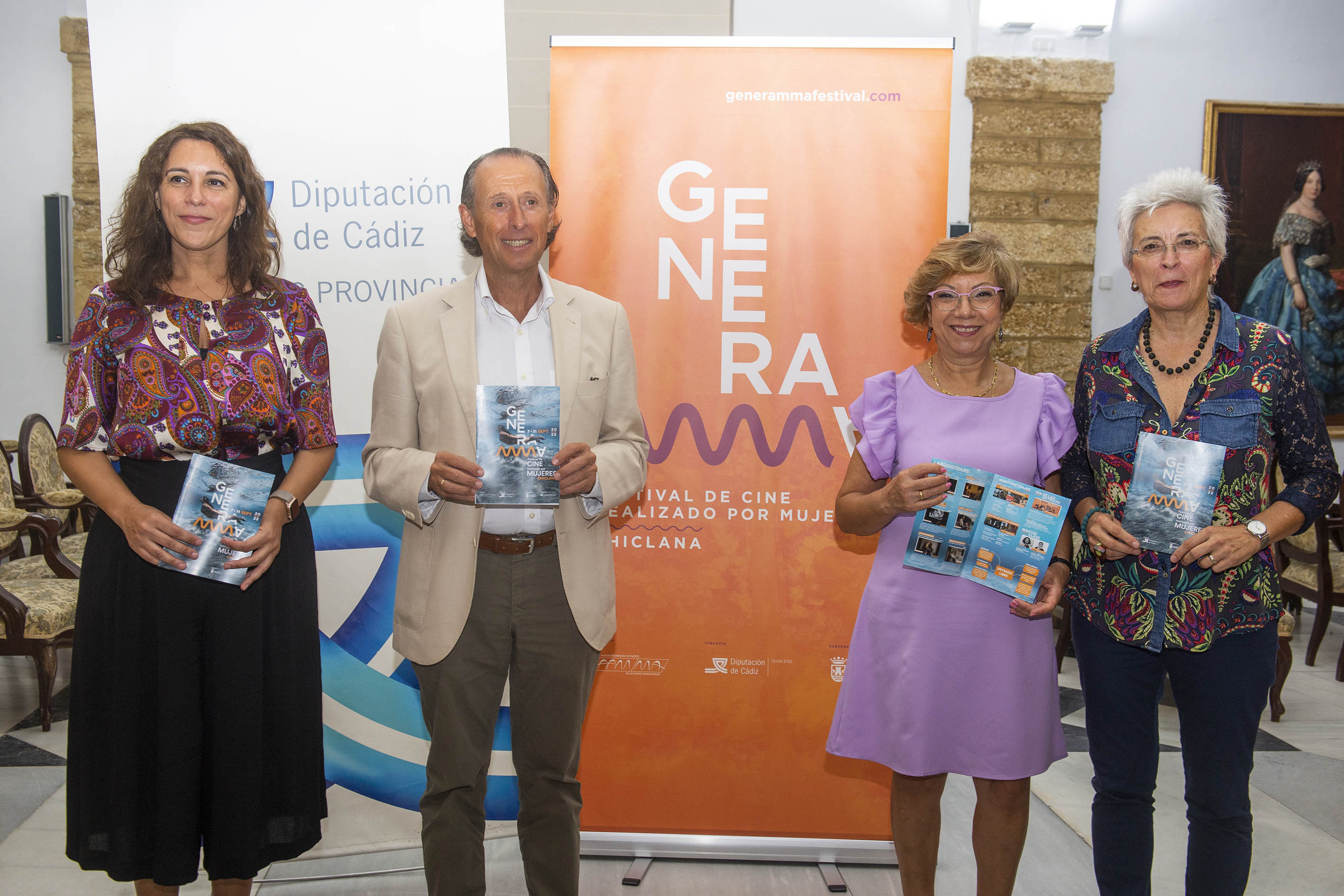 Foto de familia tras la presentación de Generamma