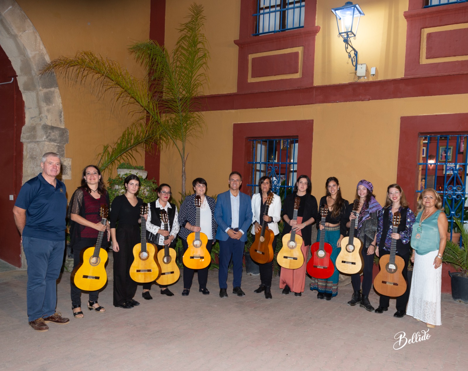 concurso guitarra mujer