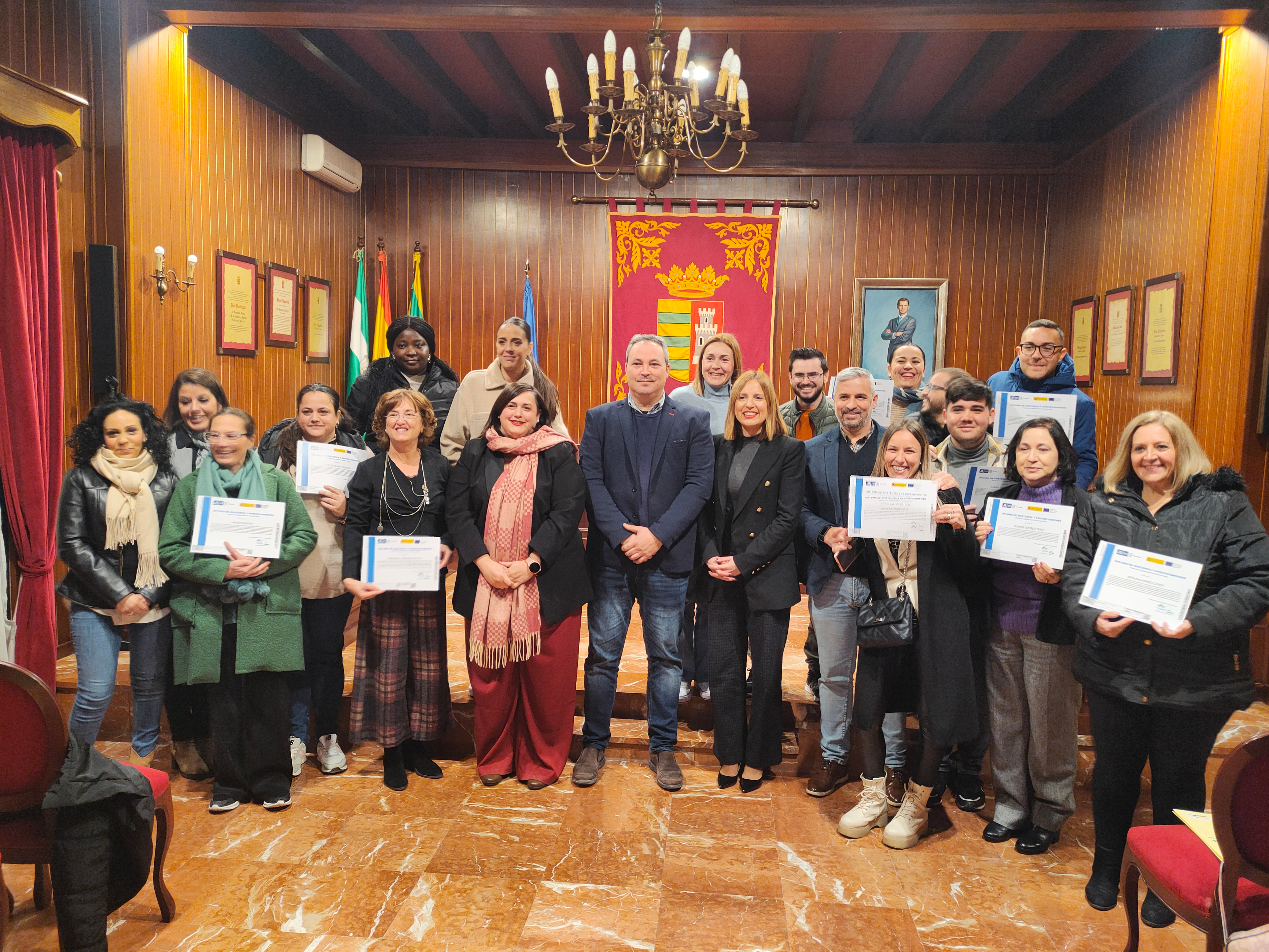 Entrega diplomas Dipuforma Paterna