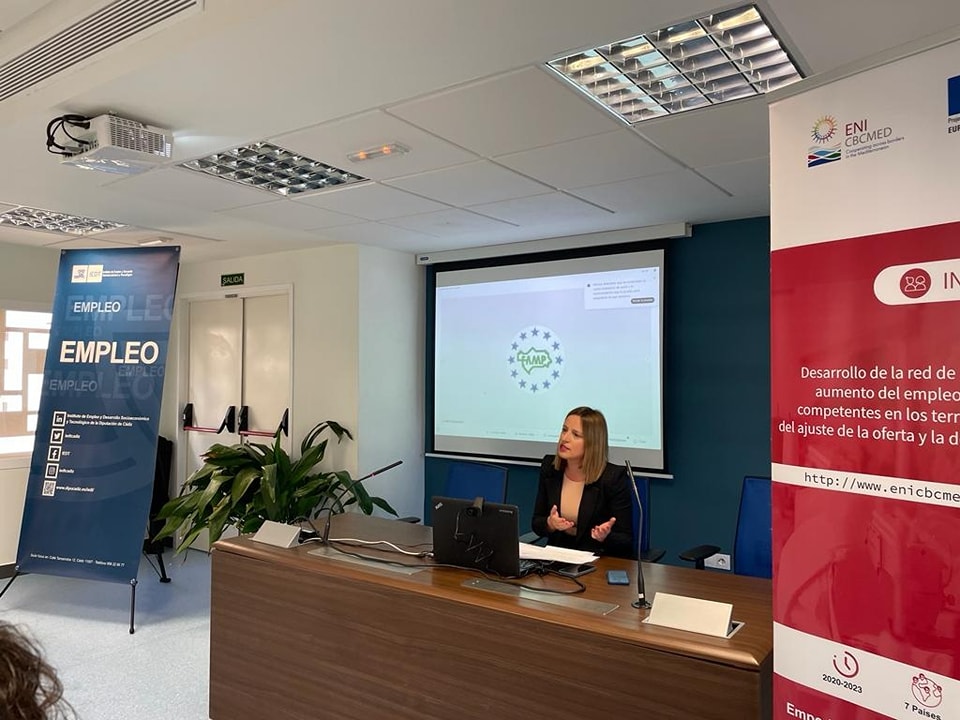 Ana Carrera en la jornada de Internisa (1)