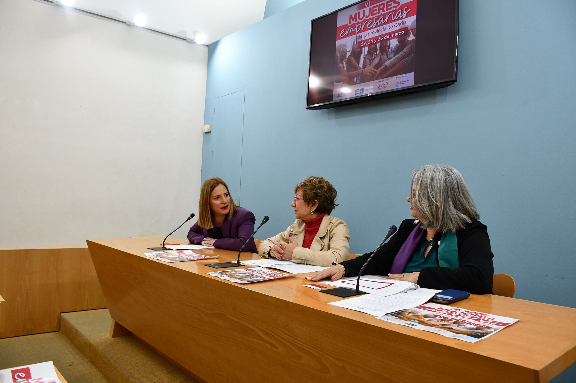 Carrera, Collado y García, en la presentación de la VI  Feria de Mujeres Empresarias de la Provincia (2)