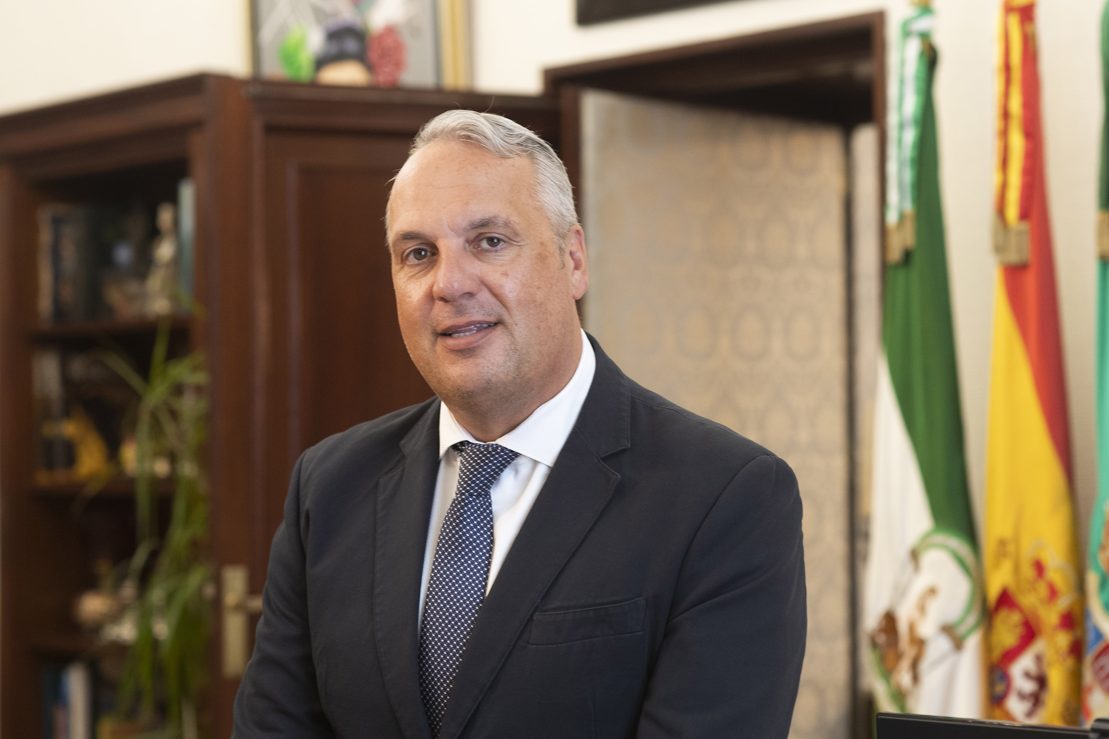 Ruiz Boix, presidente horizontal
