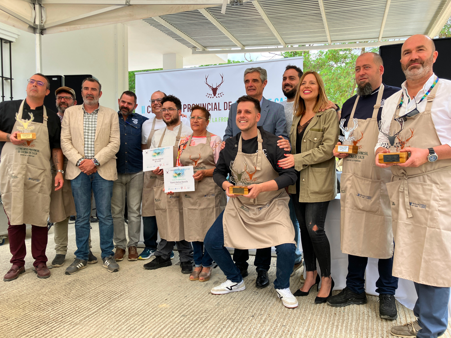 concurso de cocina de caza_foto final con participantes y autoridades