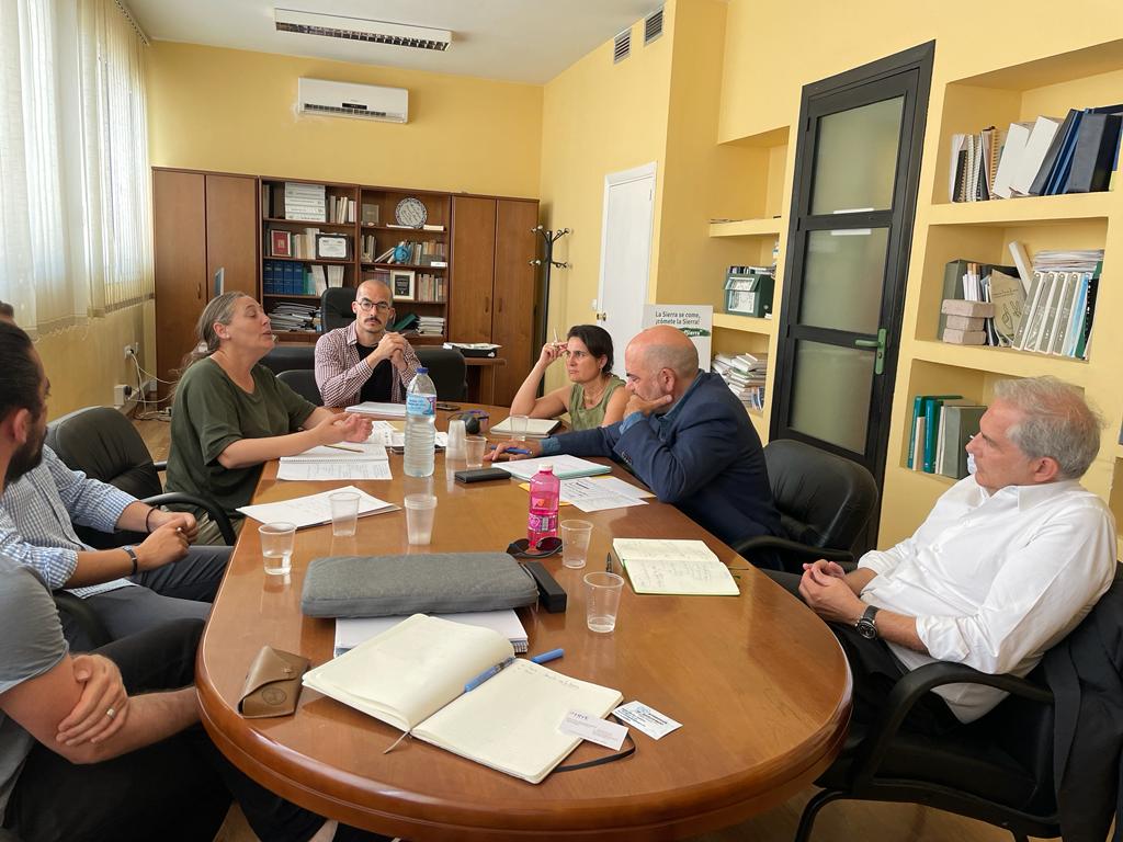 Reunión de trabajo sobre la Agenda Urbana de la Sierra en la Mancomunidad