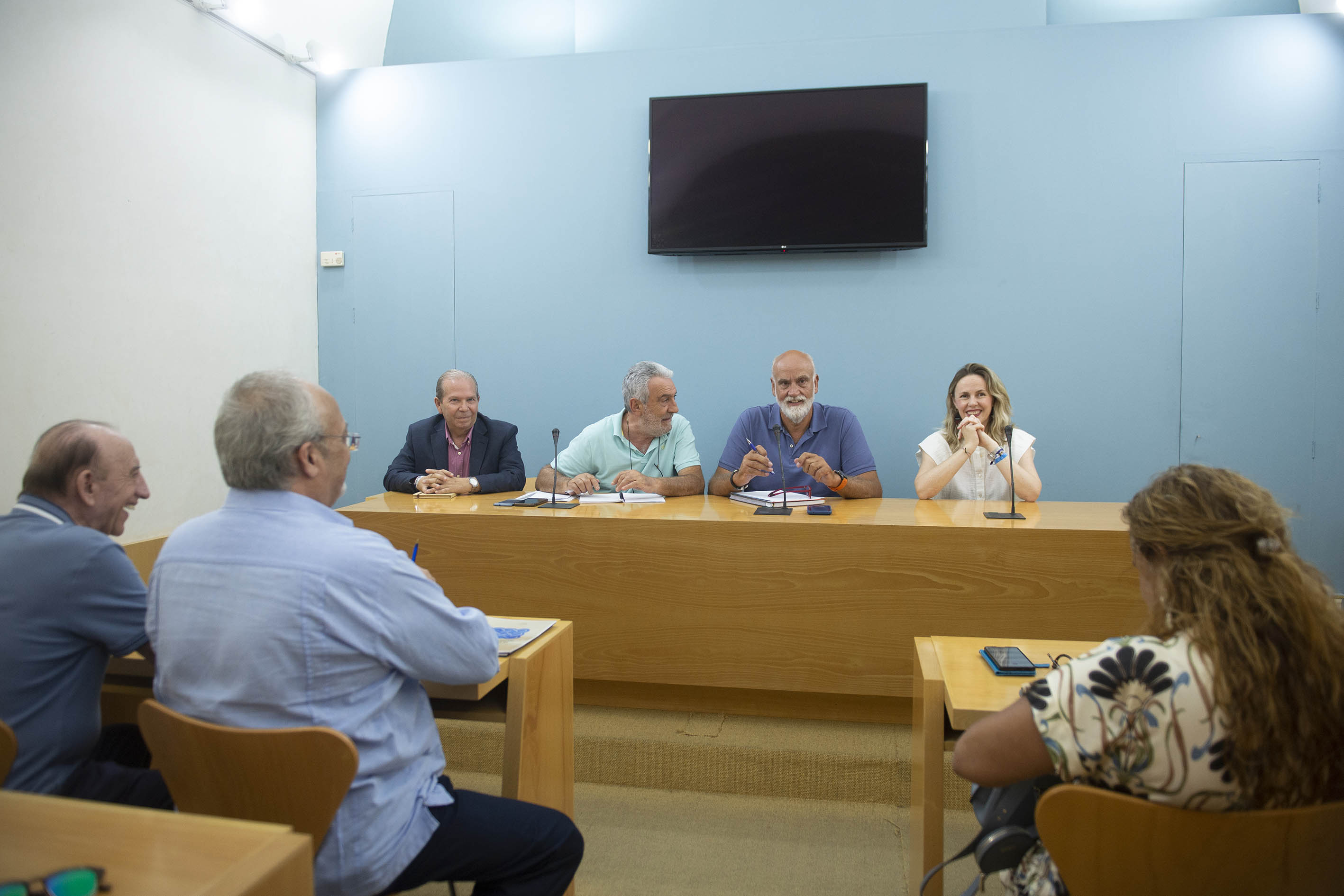 Reunión de Vidal y Beltrán con la Federación de Peñas Flamencas