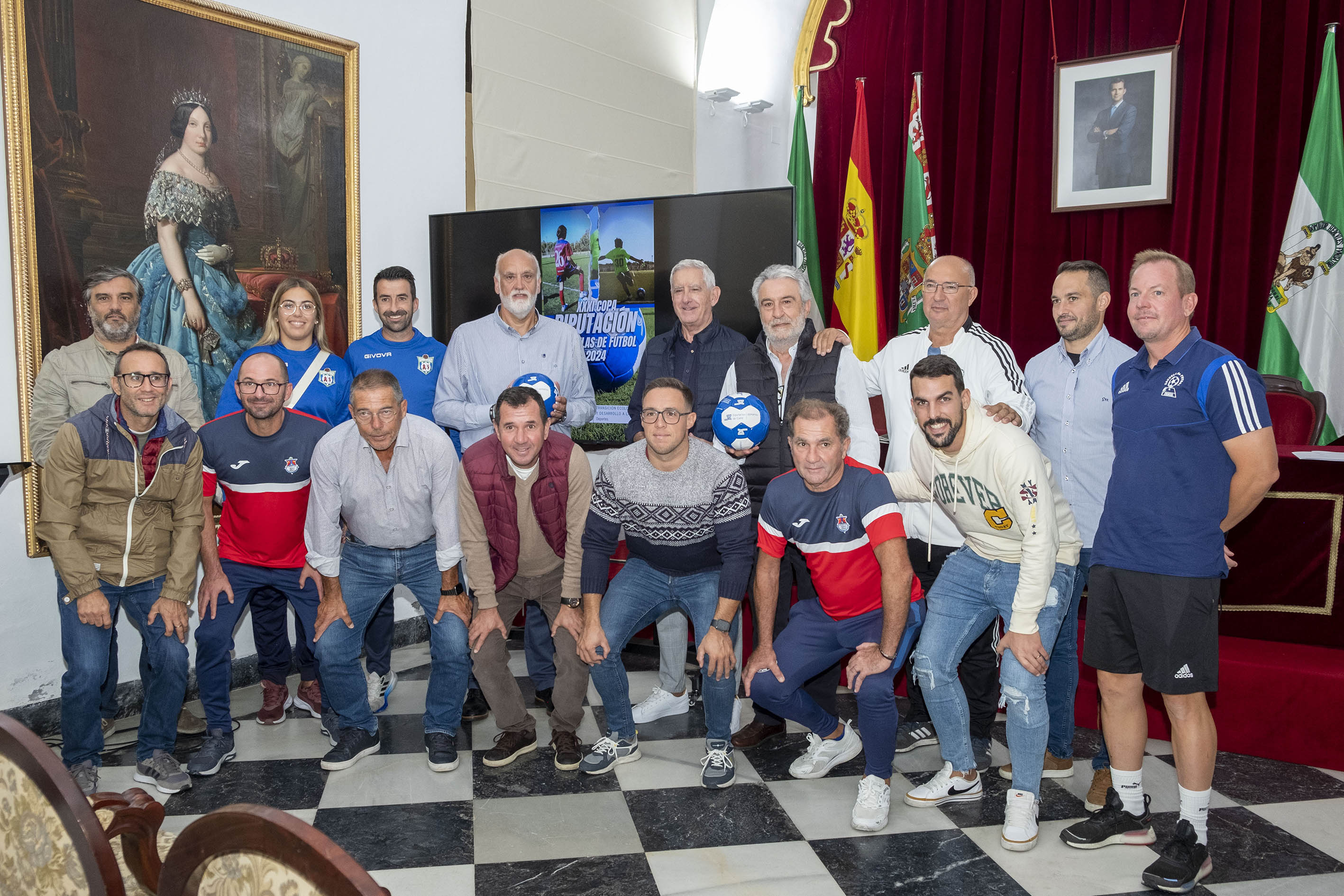 Foto de grupo de la presentación de la Copa Diputación