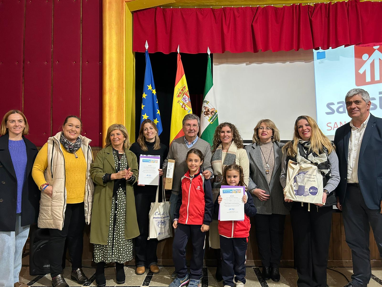 Entrega de premios Mi familia es igualitaria en San José del Valle