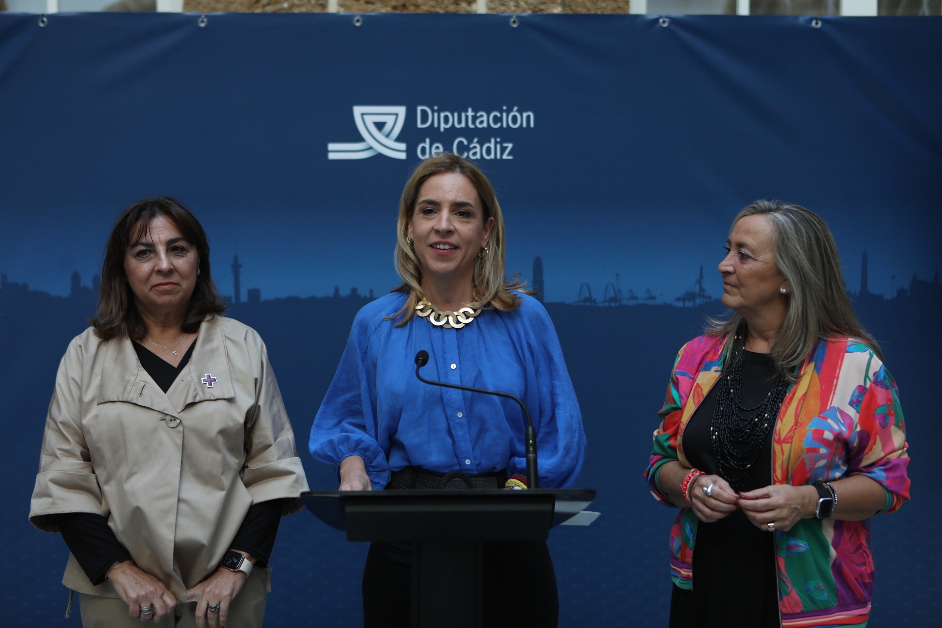 Premios CREA  de Cruz Roja_interviene Almudena Martinez