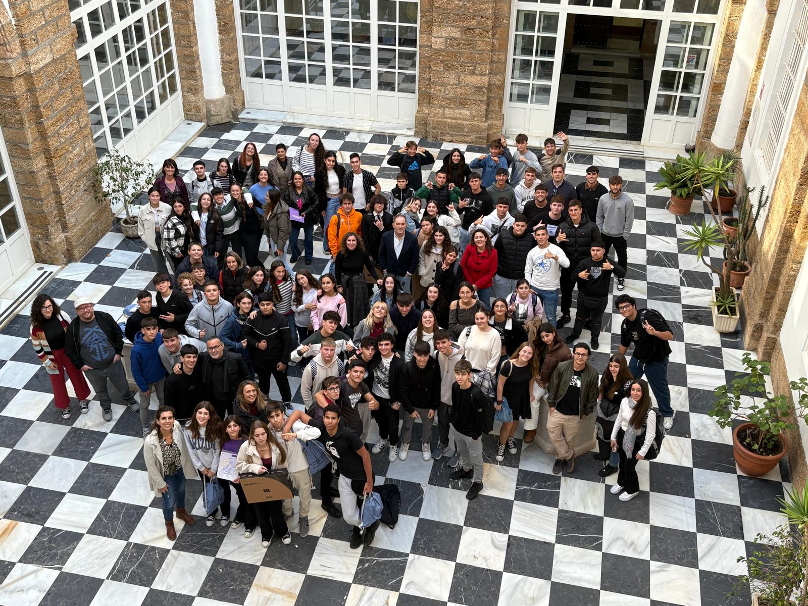 foto de grupo tras los prmeios