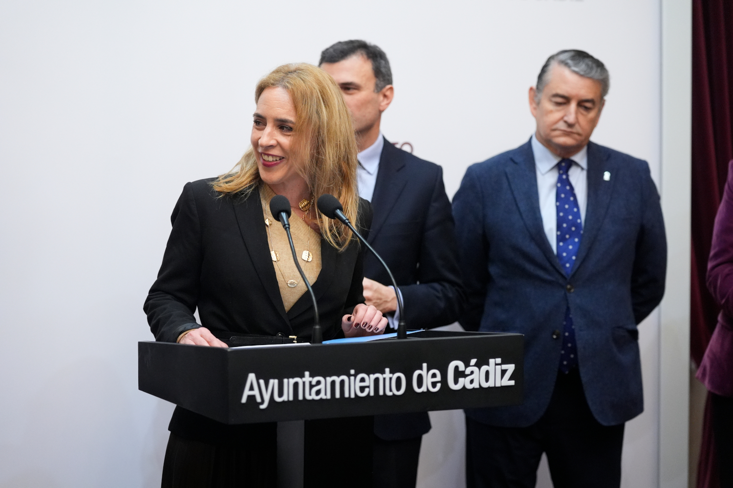Acuerdo Valcarcel_Almudena Martinez