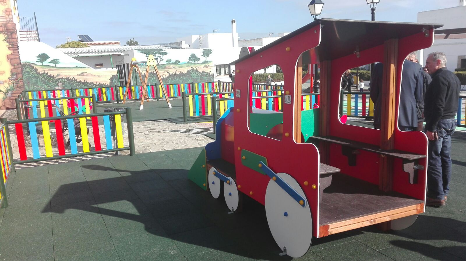 Parque infantil en Tahivilla