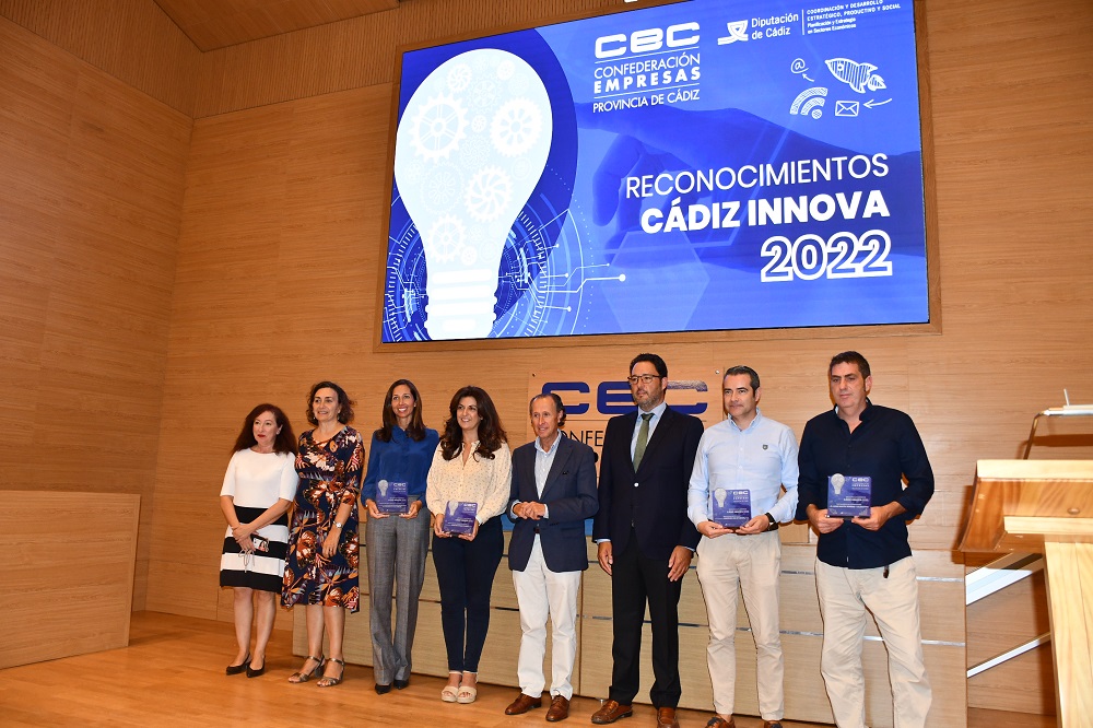 foto de grupo premios innova