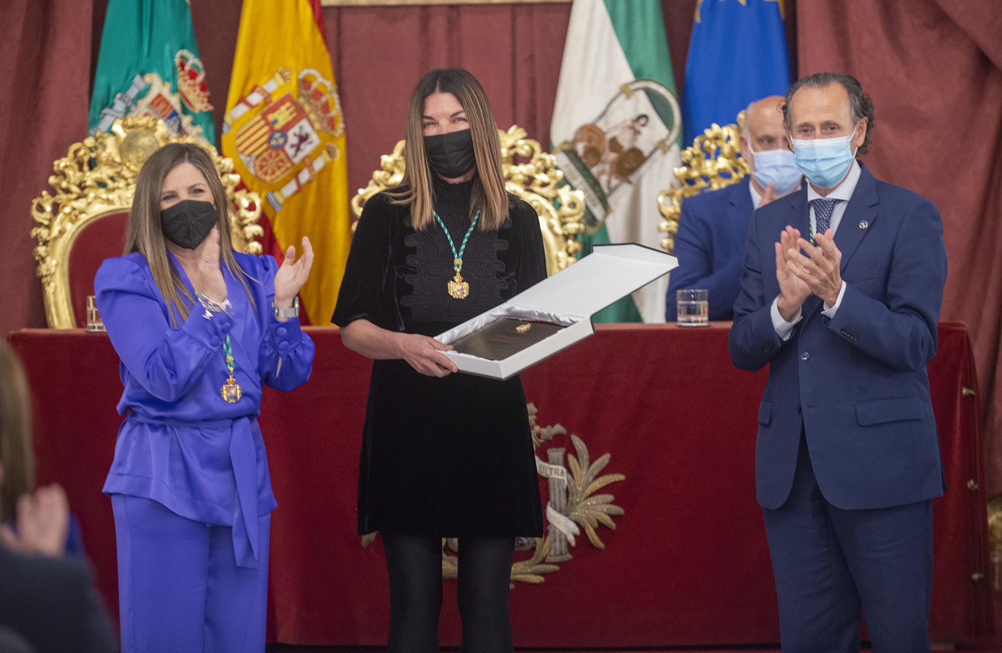 Lorena Montero recoge la Medalla de la Provincia