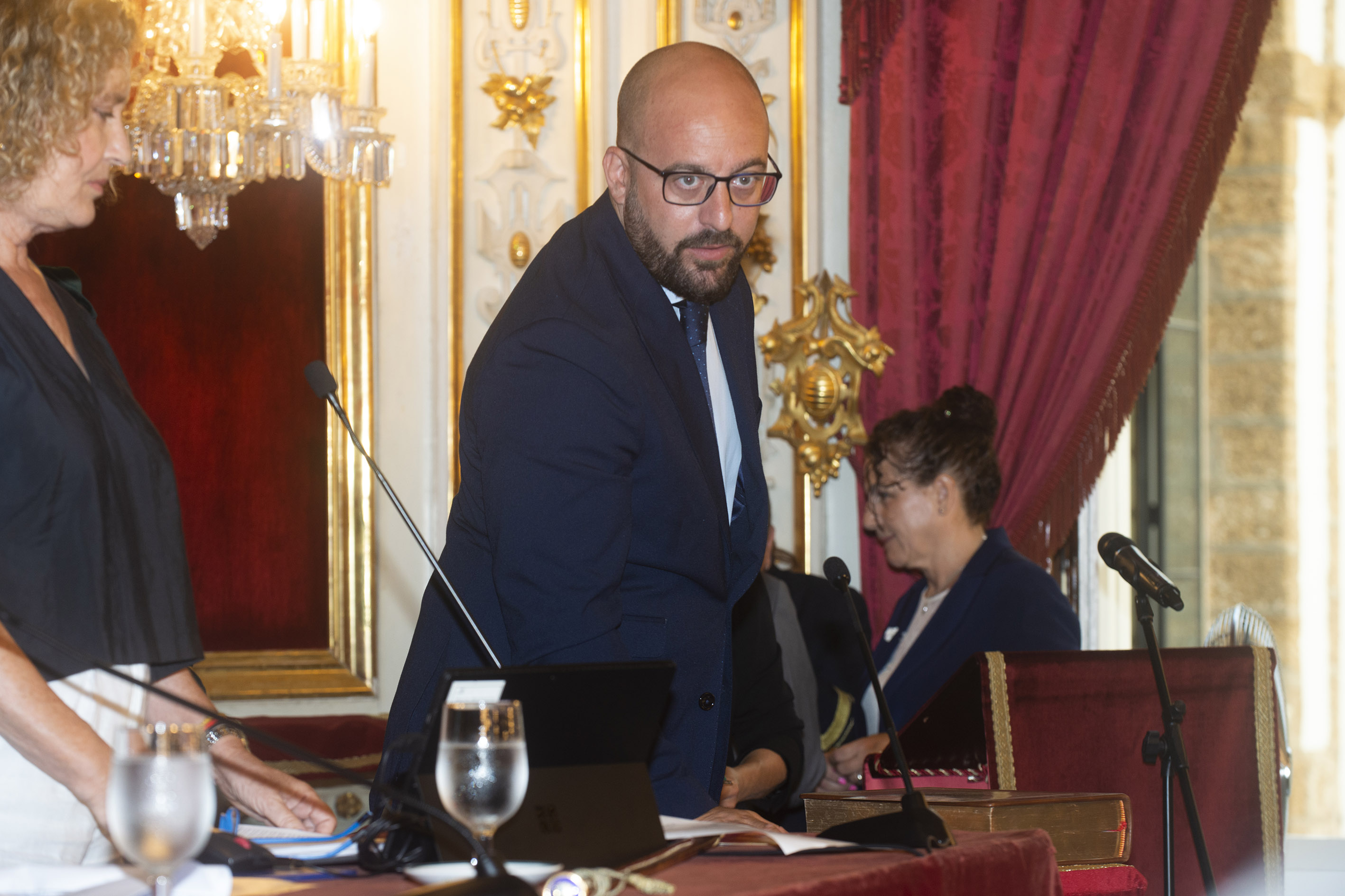 Germán Beardo toma posesión de su acta