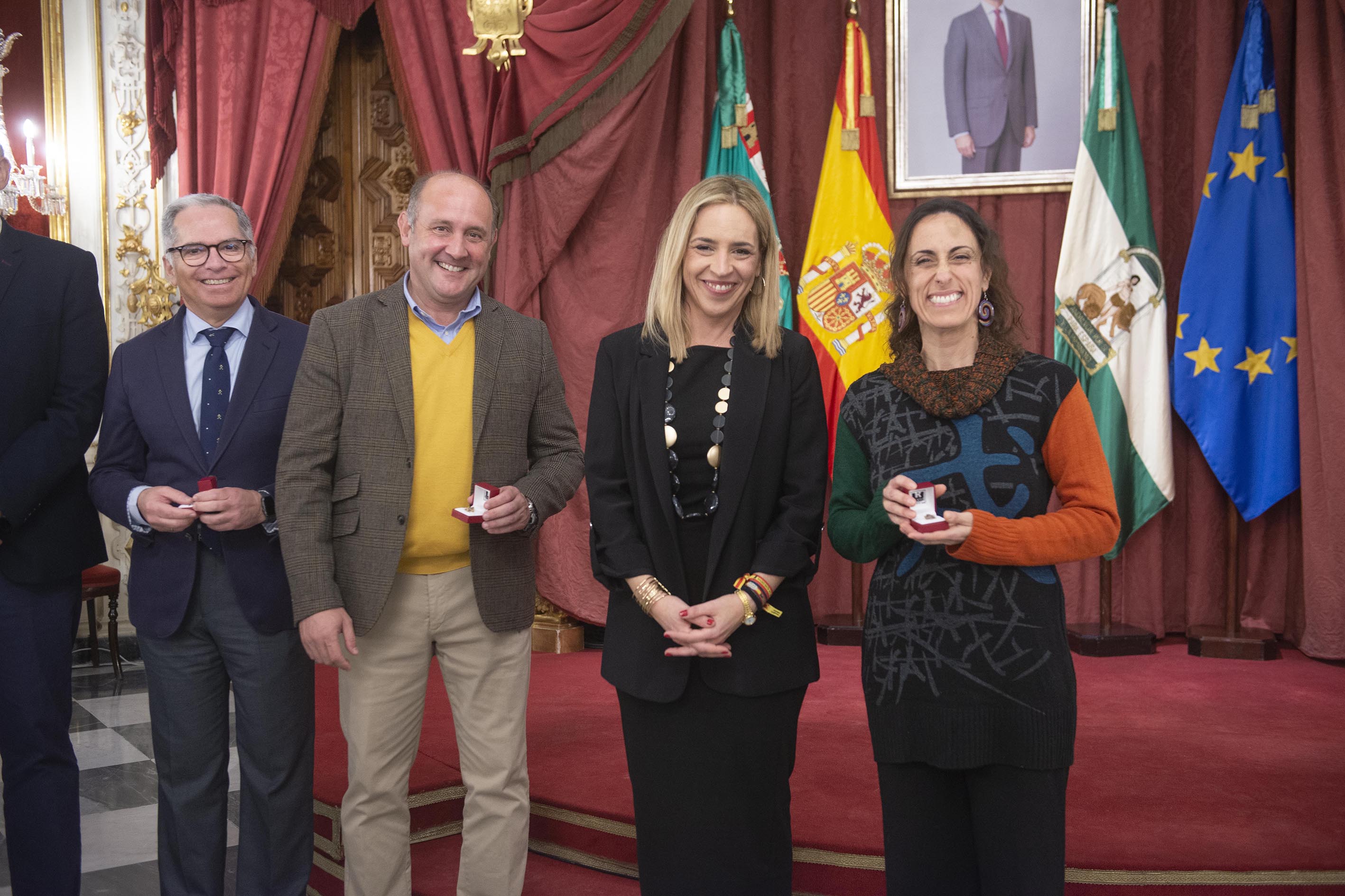 Acto de homenaje a personal con 20 años de servicio y jubilado en 2023 (14)