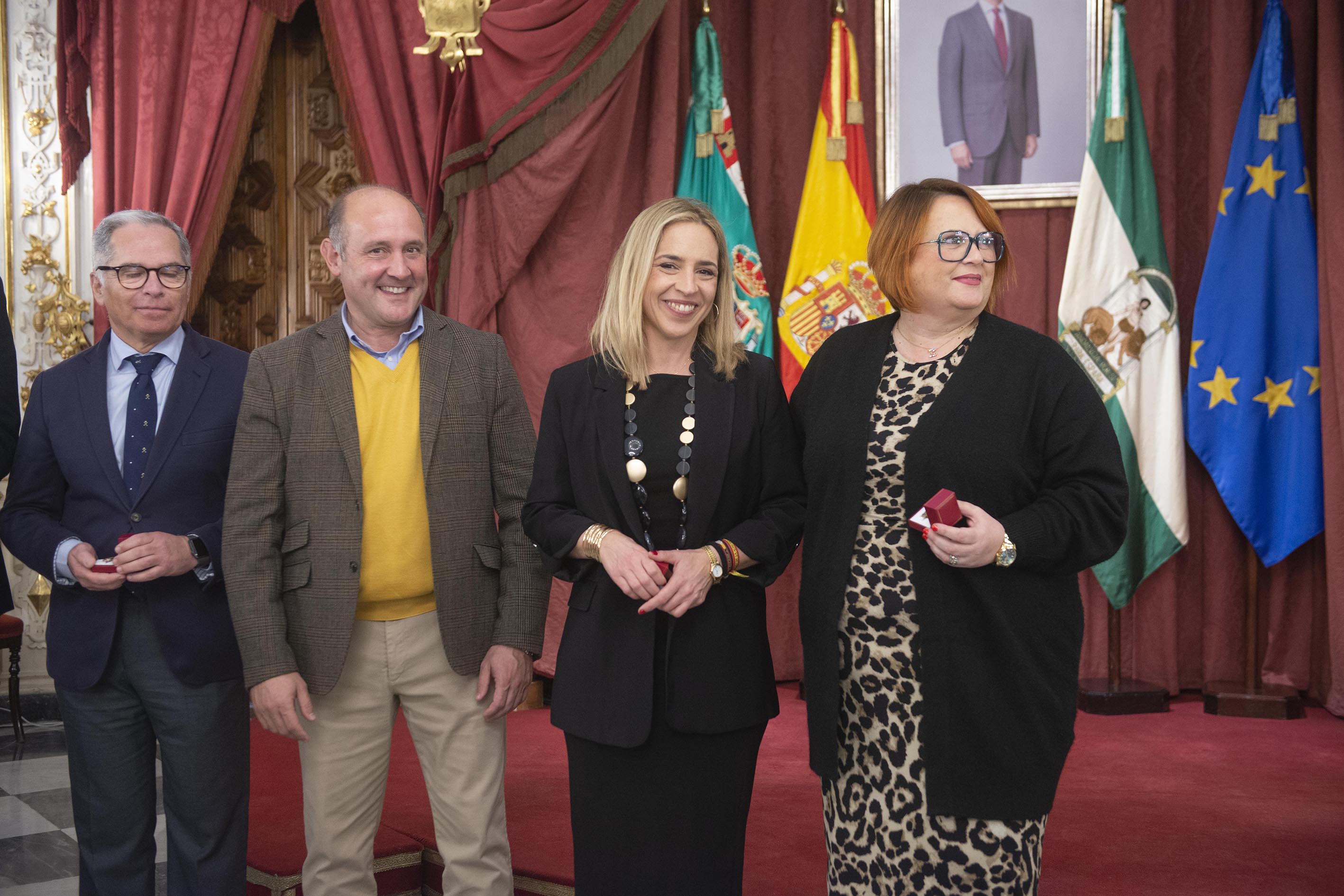 Acto de homenaje a personal con 20 años de servicio y jubilado en 2023 (15)