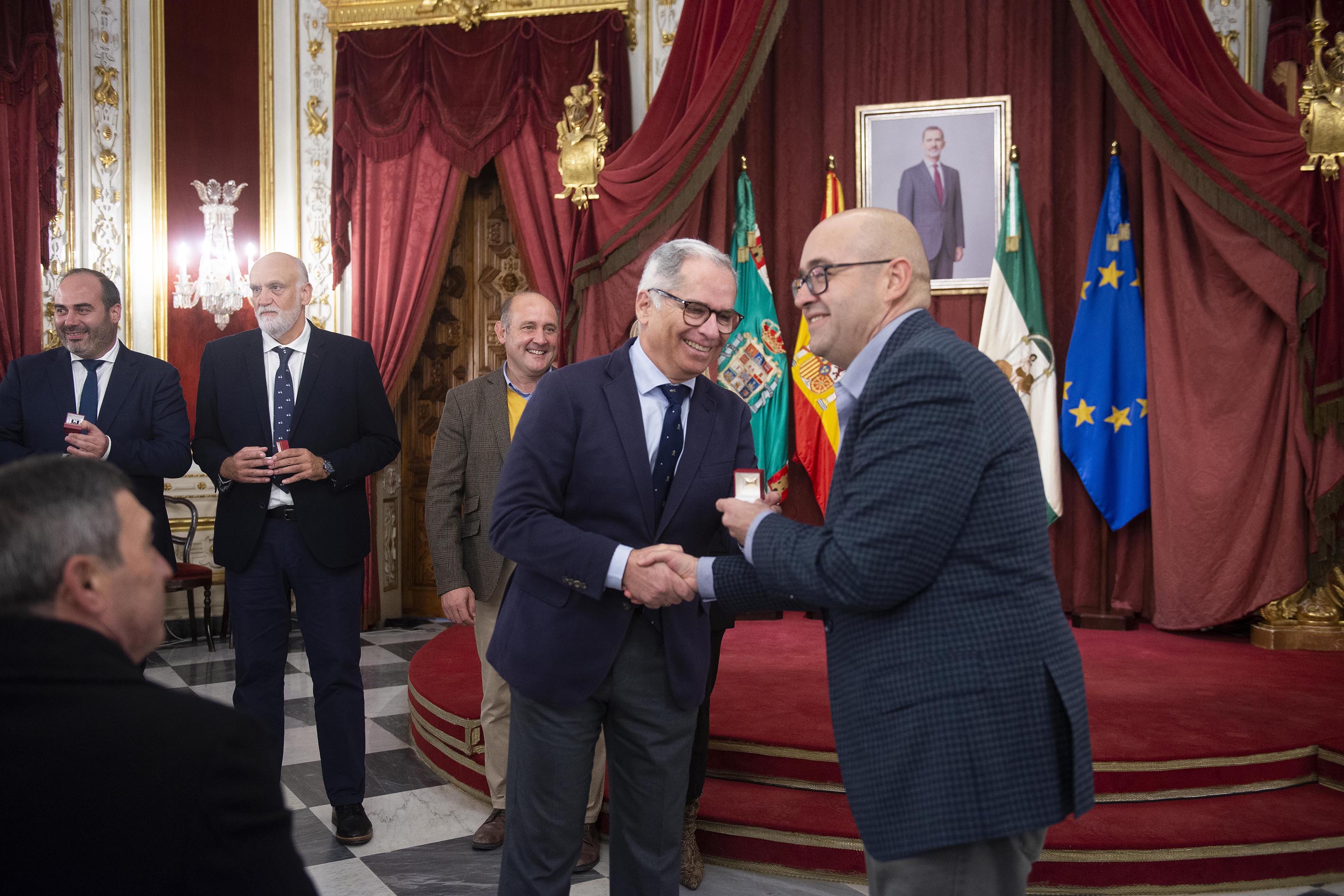 Acto de homenaje a personal con 20 años de servicio y jubilado en 2023 (9)