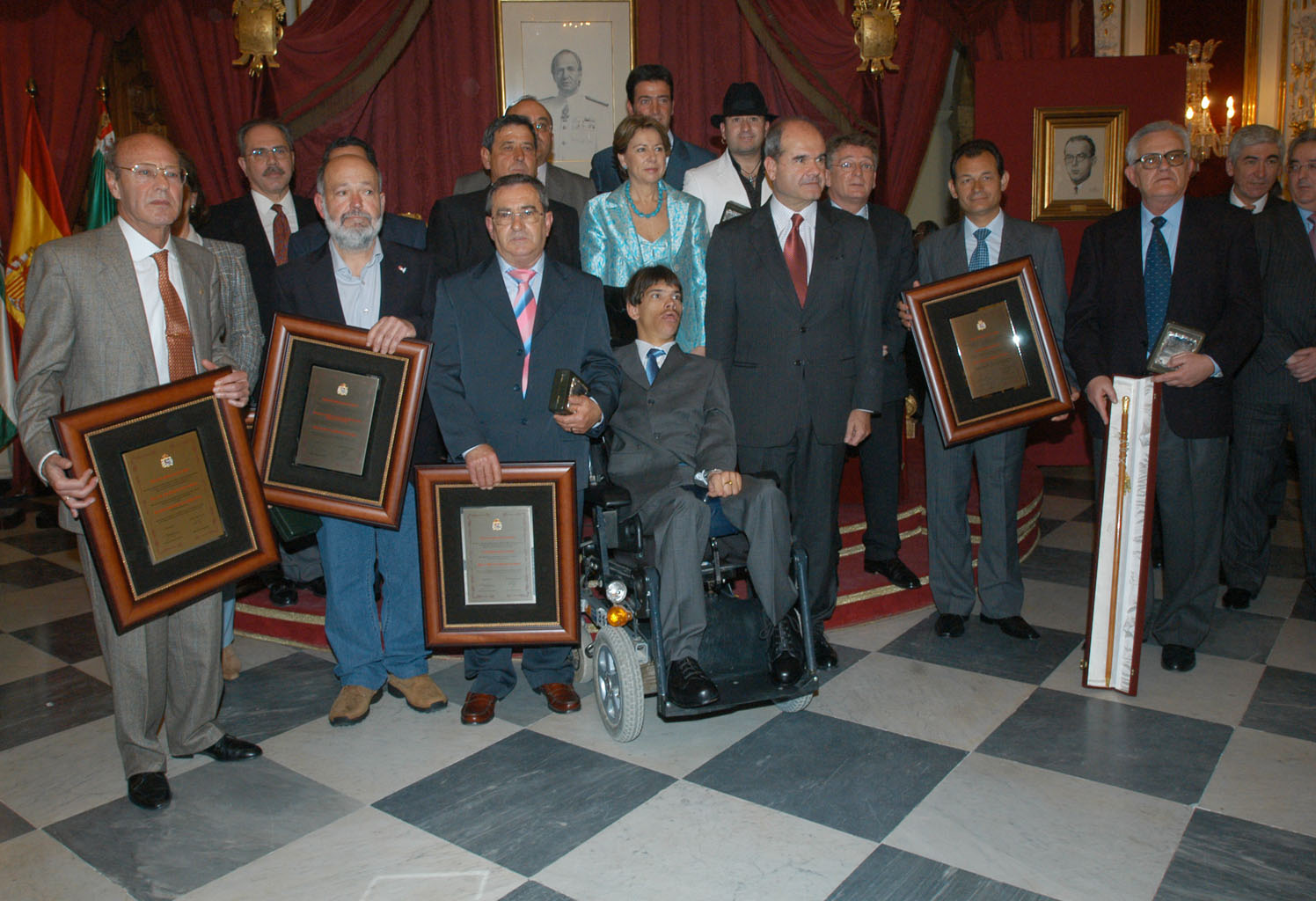 2005 premiados en grupo