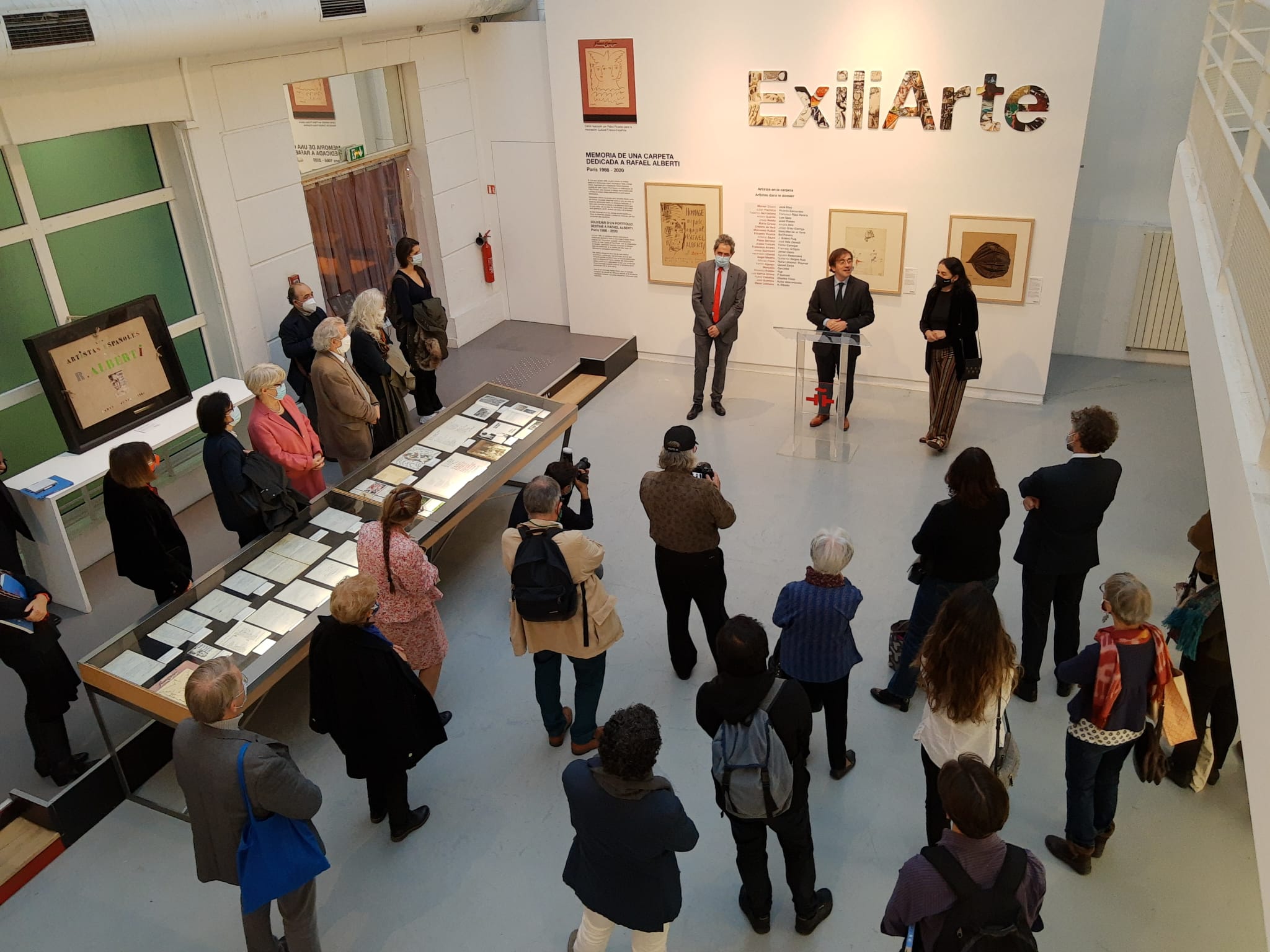 Inauguración ExiliArte París01