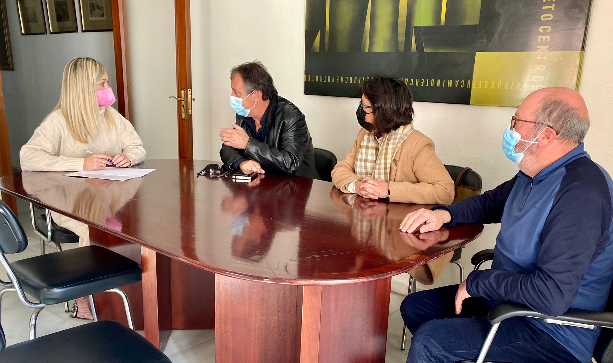 Lucia Trujillo en la reunion con Al Huriya