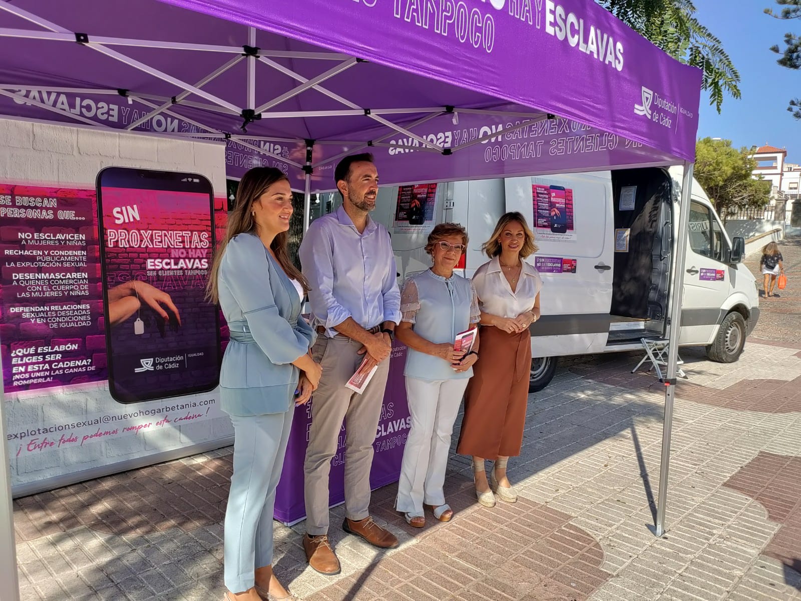 Collado durante la presentación de la campaña contra la explotación sexual