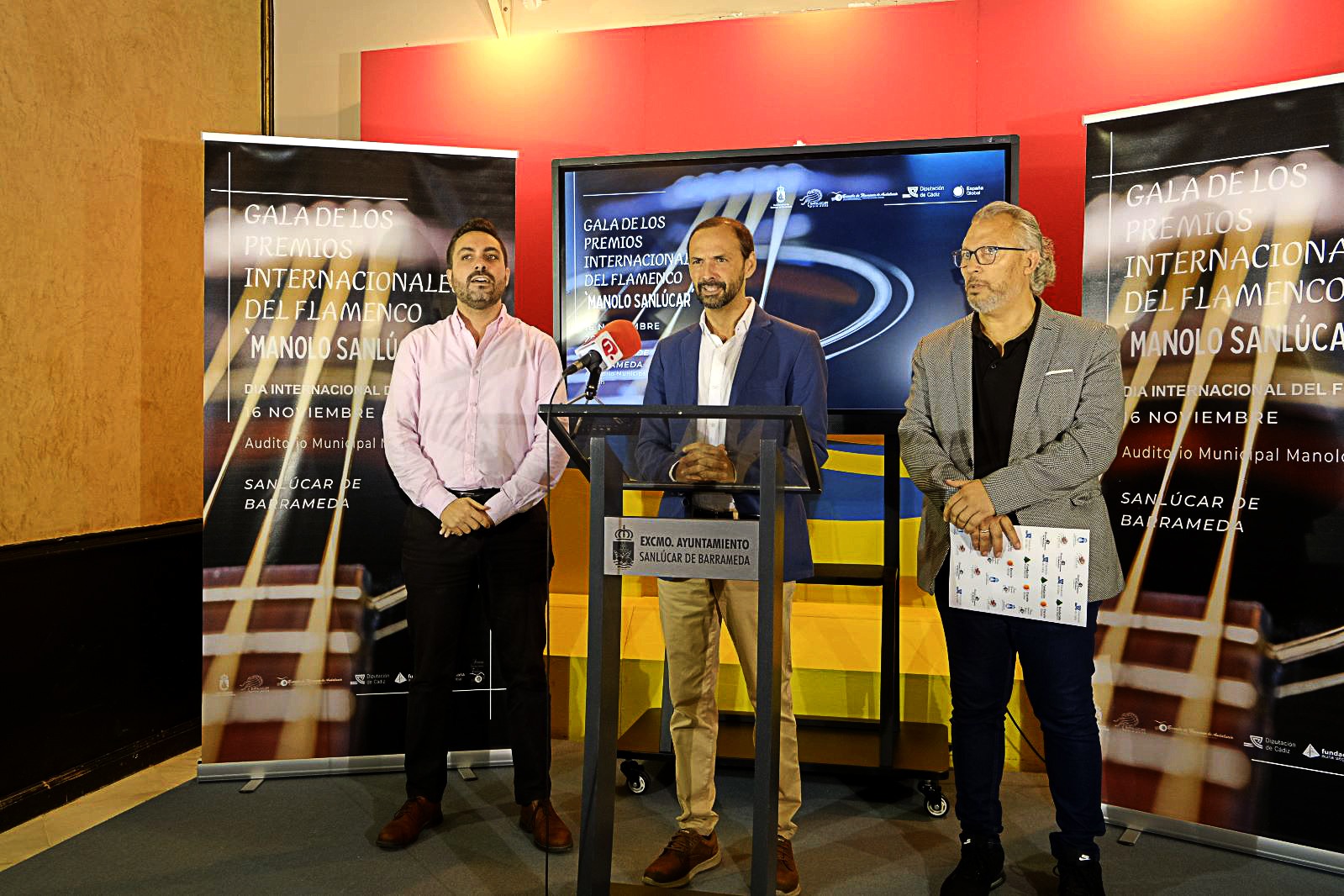Antonio González Mellado, Víctor Mora y Luis Guillermo Cortés