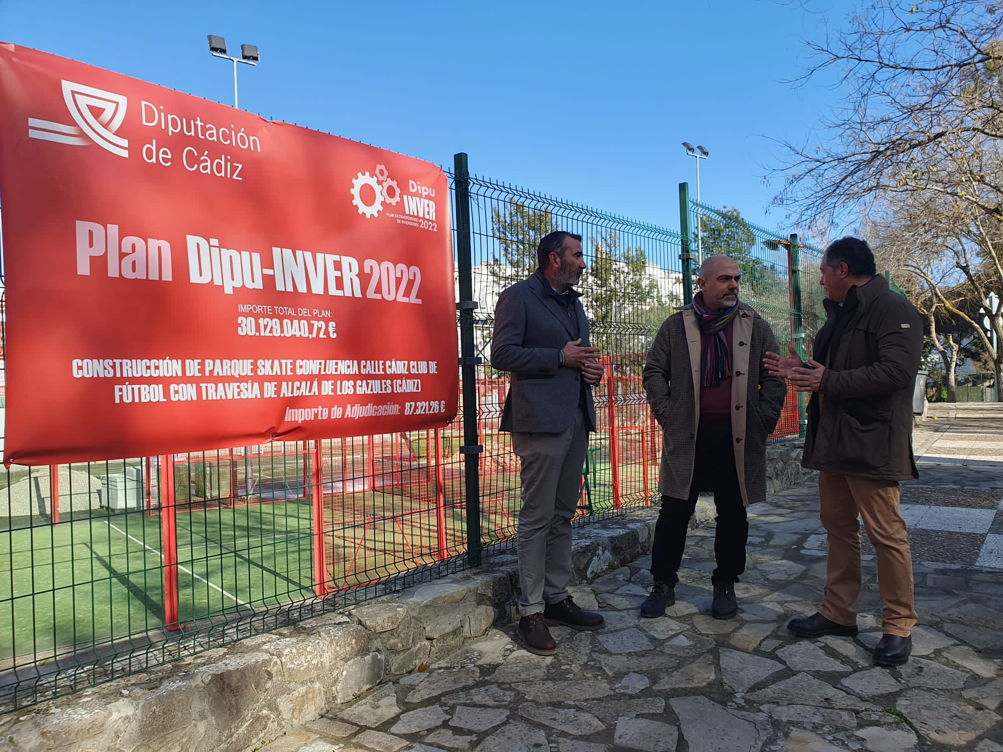 Chacon y Pizarro revisan obras del Dipu-Inver en Alcala de los Gazules