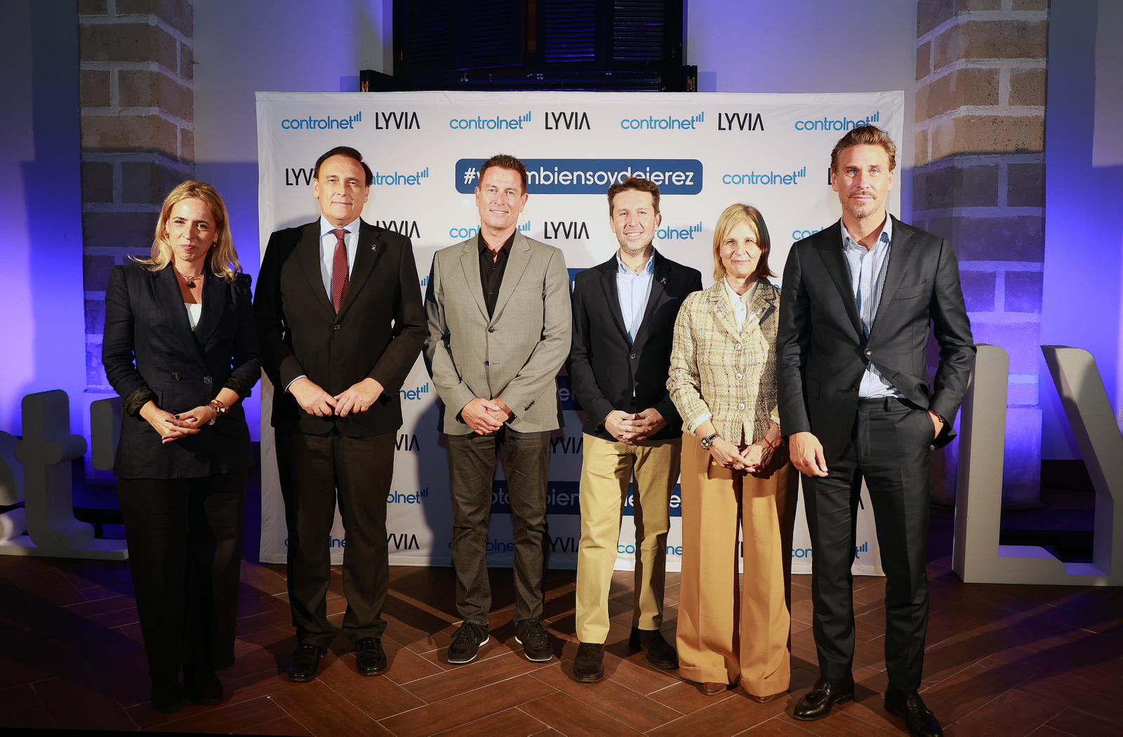 Acto organizado por Controlnet y Lyvia