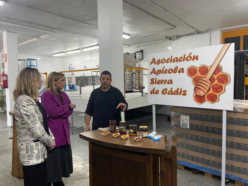 Presidenta en la asociación apícola Sierra de Cádiz