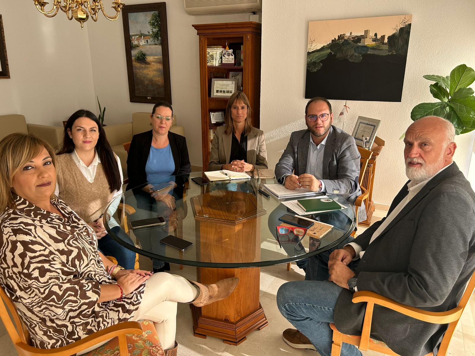 Reunión de Javier Vidal en el Ayuntamiento de Castellar