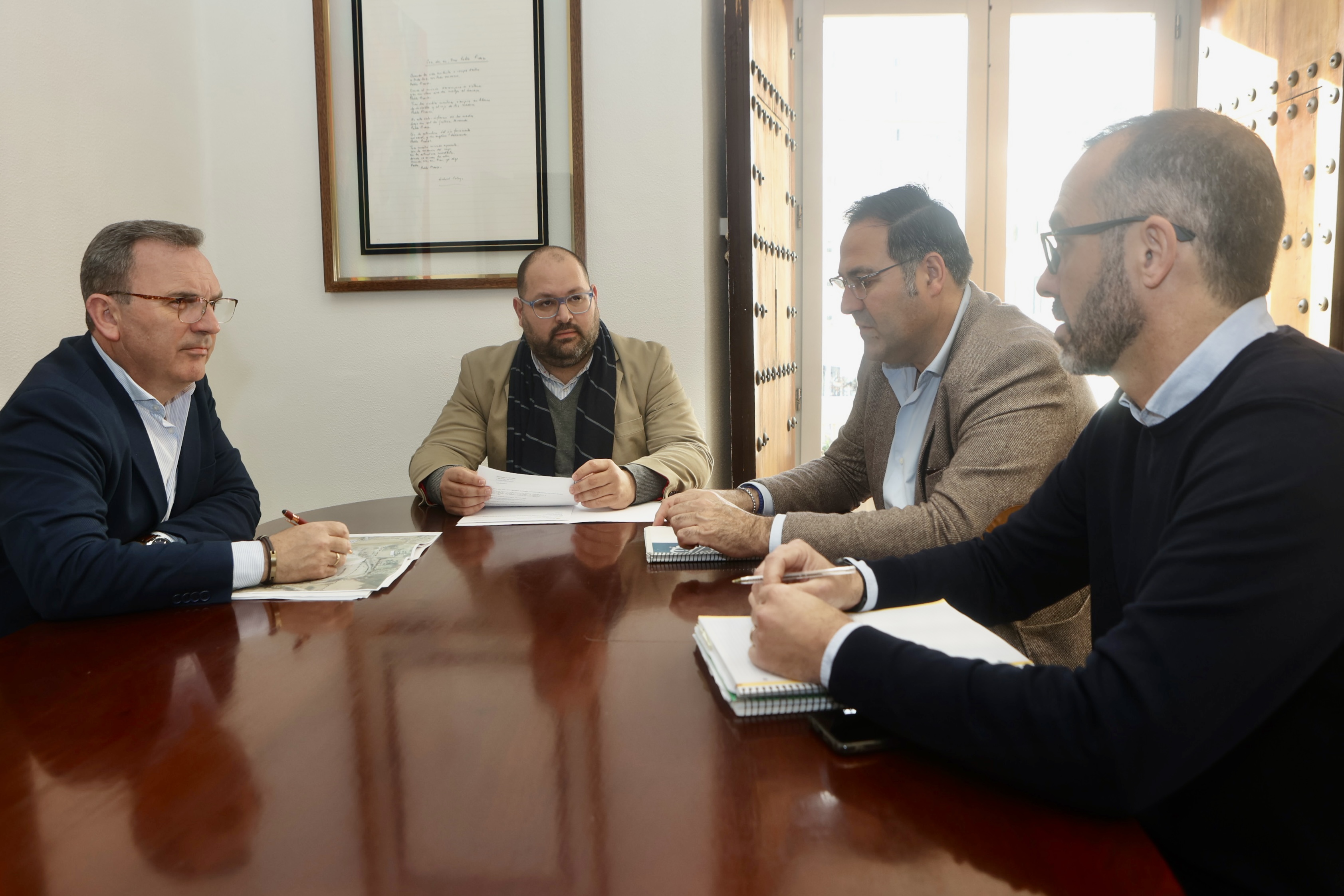 Bello y Oliva, en su reunión sobre intervenciones de la Diputación