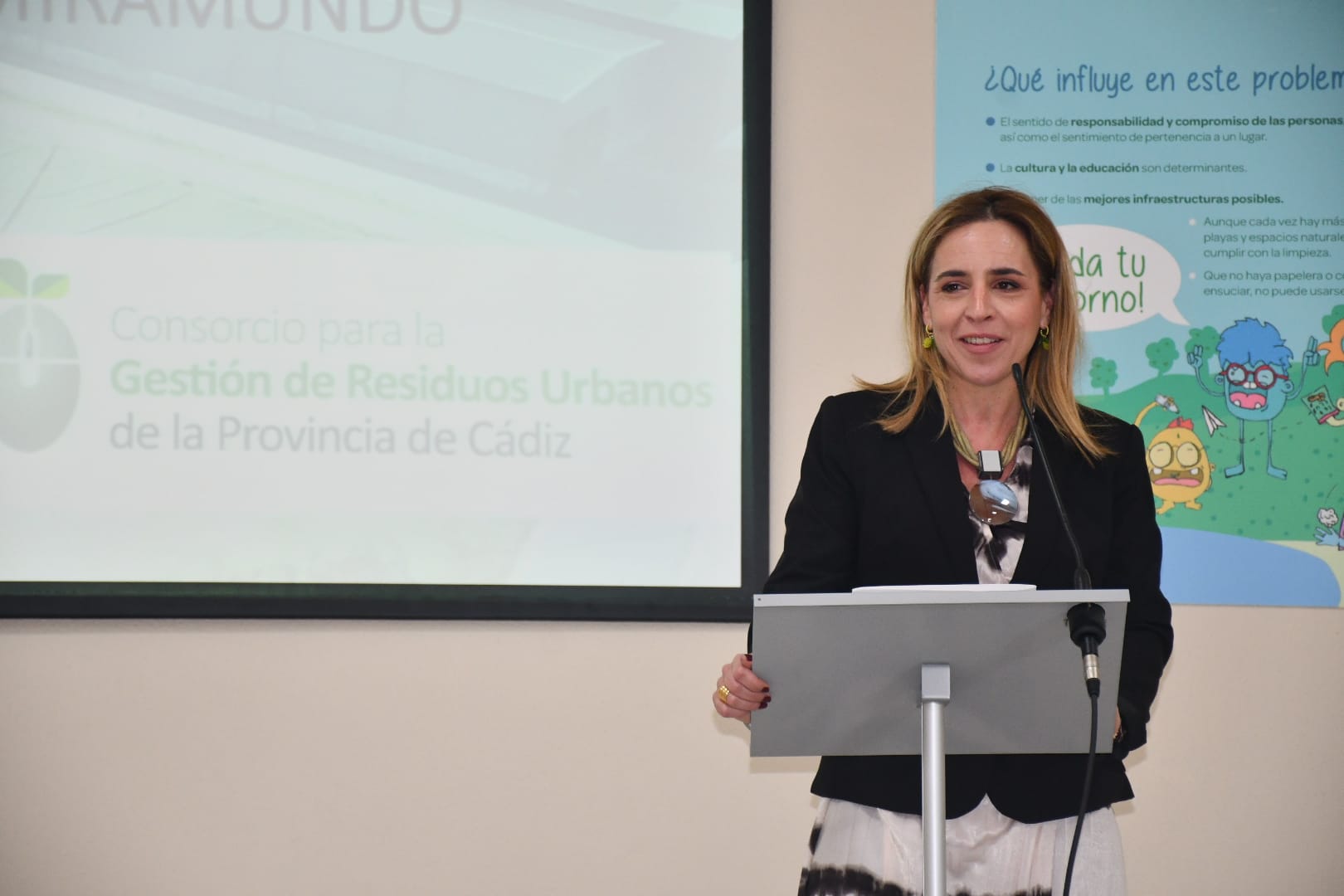 Almudena Martínez interviene en Miramundo Almudena Martínez interviene en Miramundo