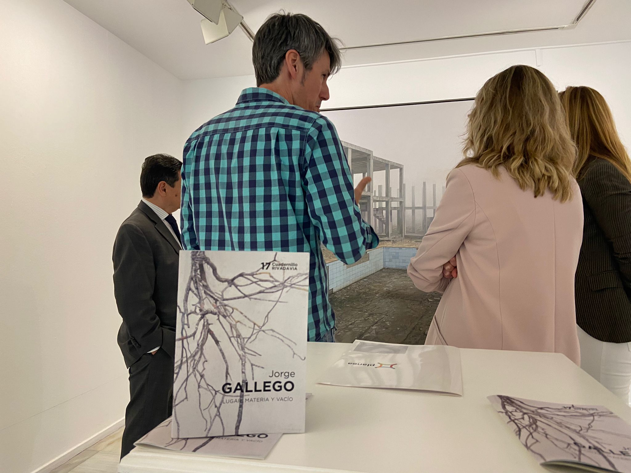 Apertura de la exposición de Jorge Gallego en la Sala Rivadavia