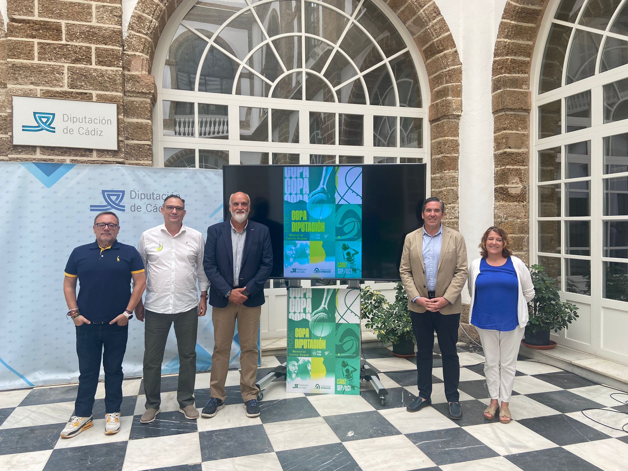 Presentación de la Copa Diputación de Baloncesto en el Palacio Provincial