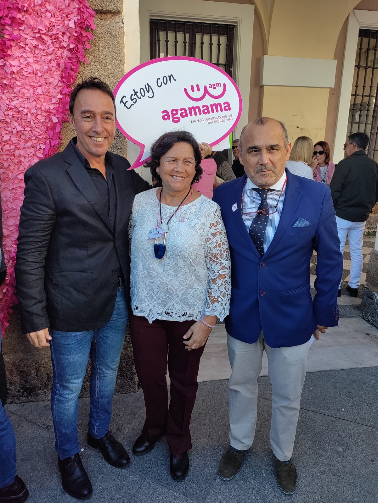Cossi en el acto de Agamama
