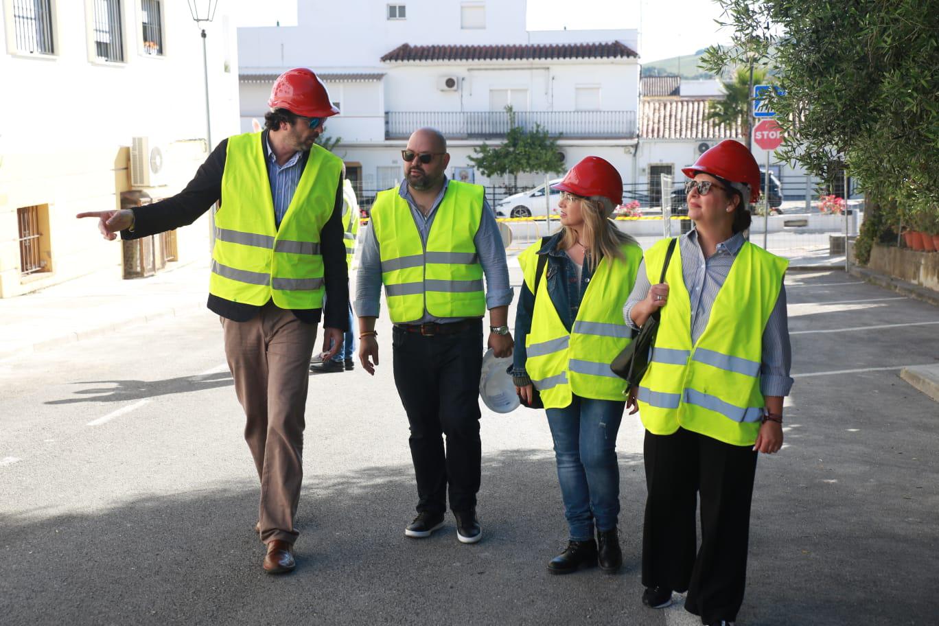 Bello visita obras del PFEA en San José del Valle (2)