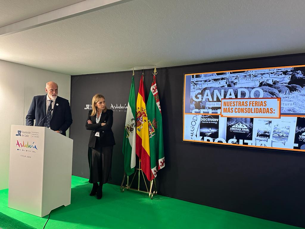 Javier Vidal y Almudena Martínez presentan ferias de Ifeca en FITUR