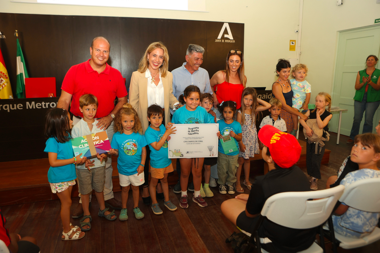 Encuentro Huertos Escolares_premio al colegio Campos de Conil