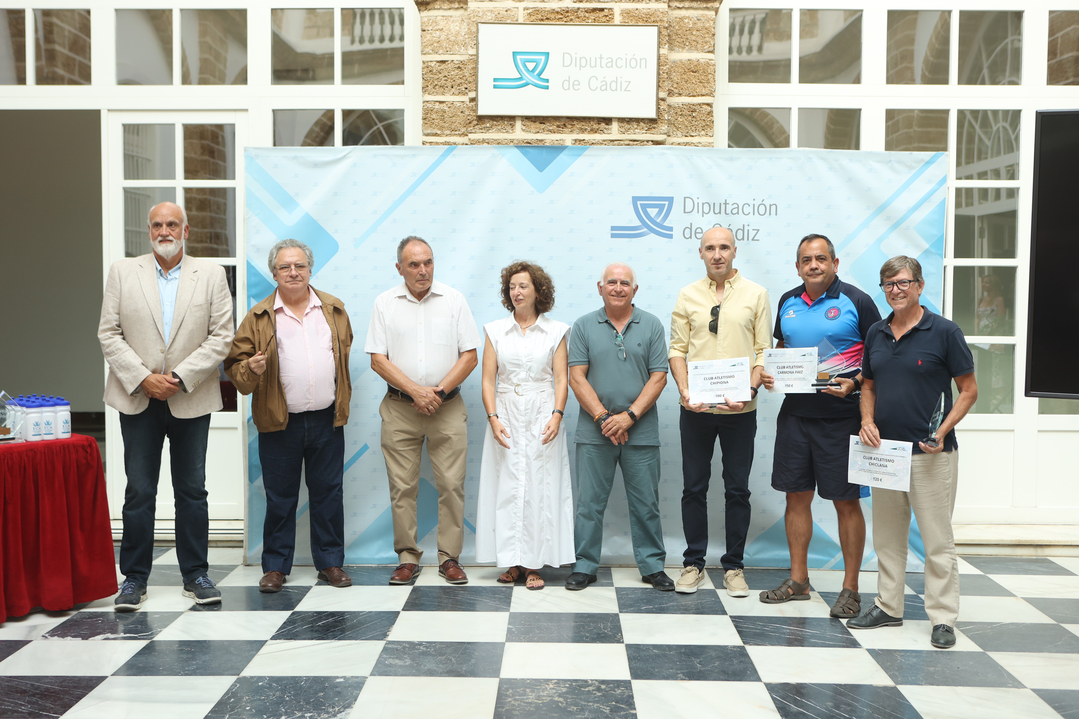 Entrega de premios de los circuitos provinciales de carreras populares, cross y orientación image00035